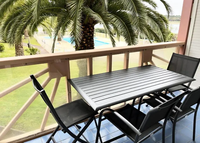 Le Boucanier - N°92- 1er Etage -classement 3 Etoiles- Batiment 1 Mae-7954